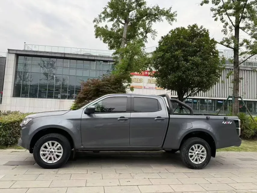 2025 Isuzu LingTuo 2.5T 150HP L4 8AT,autocango,china used car exporter,china ev exporter,chinese used car exporter,chinese used ev exporter
