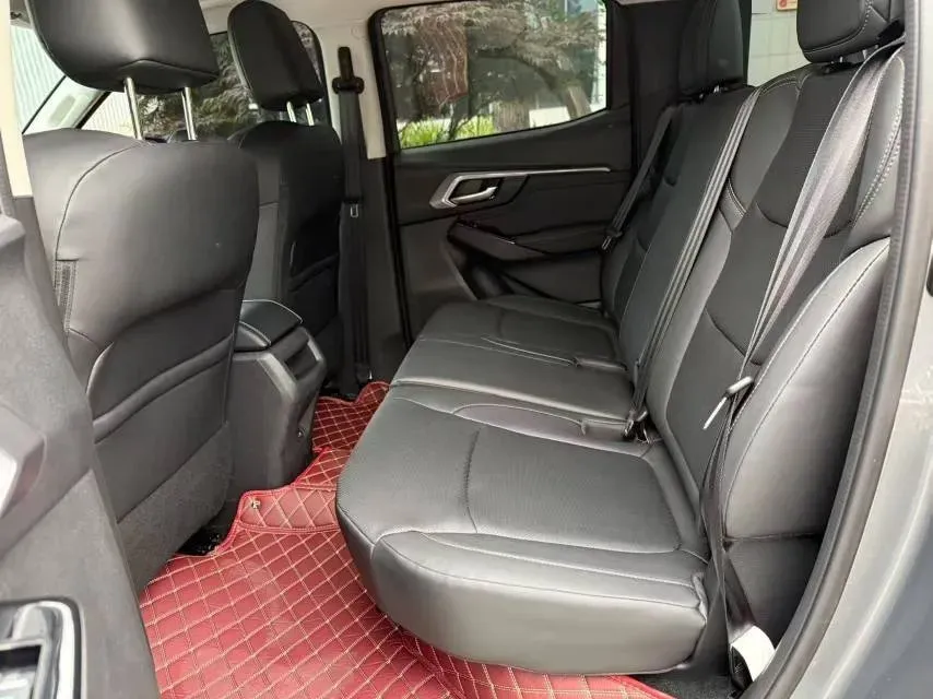 2025 Isuzu LingTuo 2.5T 150HP L4 8AT,autocango,china used car exporter,china ev exporter,chinese used car exporter,chinese used ev exporter