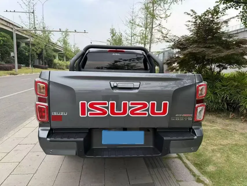 2025 Isuzu LingTuo 2.5T 150HP L4 8AT,autocango,china used car exporter,china ev exporter,chinese used car exporter,chinese used ev exporter