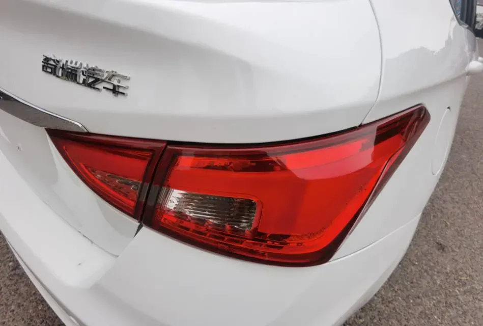 2019 Chery Arrizo 5 1.5L 116HP L4 5MT,autocango,china used car exporter,china ev exporter,chinese used car exporter,chinese used ev exporter
