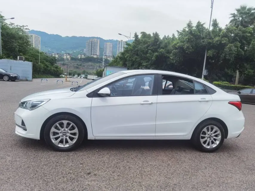 2019 Chery Arrizo 5 1.5L 116HP L4 5MT,autocango,china used car exporter,china ev exporter,chinese used car exporter,chinese used ev exporter