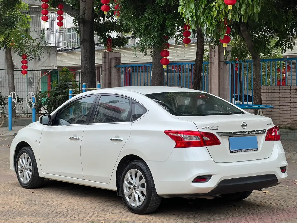 2021 Nissan Sylphy 1.6L 122HP L4 CVT,autocango,china used car exporter,china ev exporter,chinese used car exporter,chinese used ev exporter
