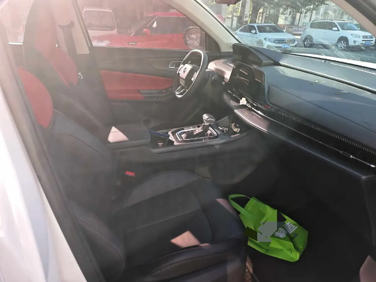 2023 ChangAn CS55 Plus 1.5T 188HP L4 7DCT,autocango,china used car exporter,china ev exporter,chinese used car exporter,chinese used ev exporter