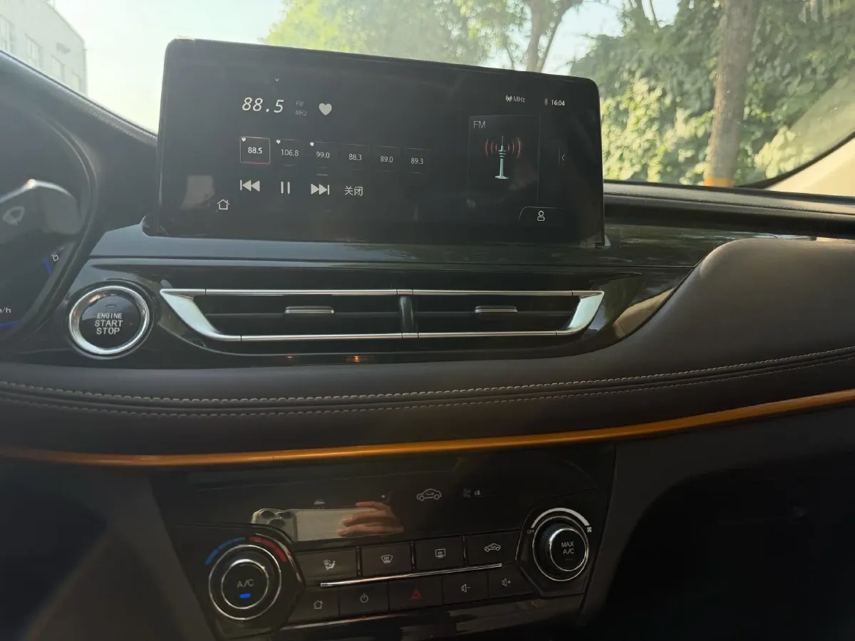 2019 ChangAn Eado DT 1.6L 125HP L4 4AT,autocango,china used car exporter,china ev exporter,chinese used car exporter,chinese used ev exporter