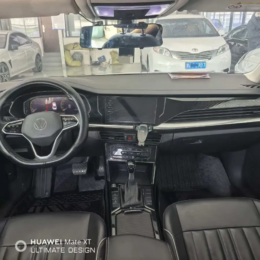 2024 Volkswagen Passat 2.0T 186HP L4 7DCT,autocango,china used car exporter,china ev exporter,chinese used car exporter,chinese used ev exporter