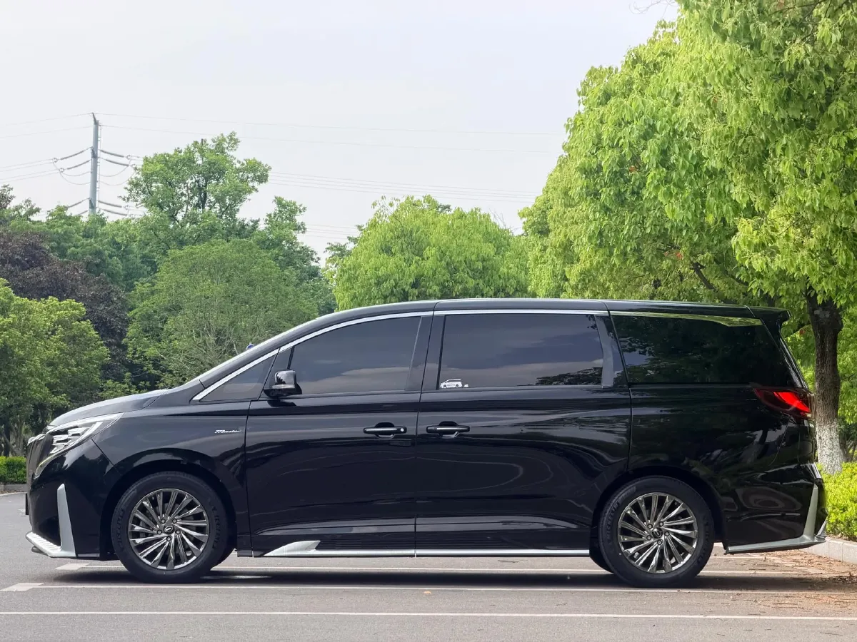 2021 GAC Trumpchi M8 2.0T 252HP L4 8AT,autocango,china used car exporter,china ev exporter,chinese used car exporter,chinese used ev exporter