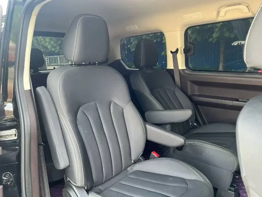 2023 BAW RuiSheng Trump M7 1.6L 124HP L4 5MT,autocango,china used car exporter,china ev exporter,chinese used car exporter,chinese used ev exporter
