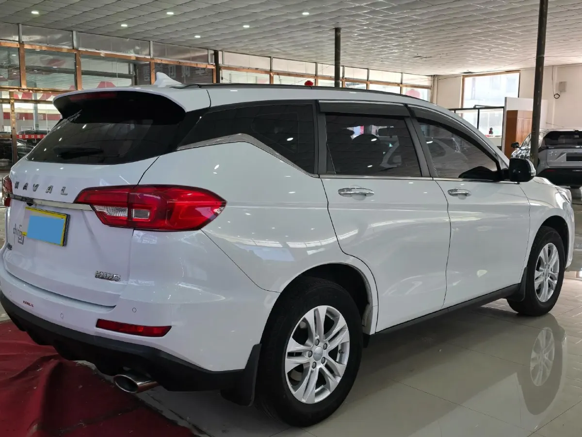 2021 Haval M6 1.5T 150HP L4 7DCT,autocango,china used car exporter,china ev exporter,chinese used car exporter,chinese used ev exporter