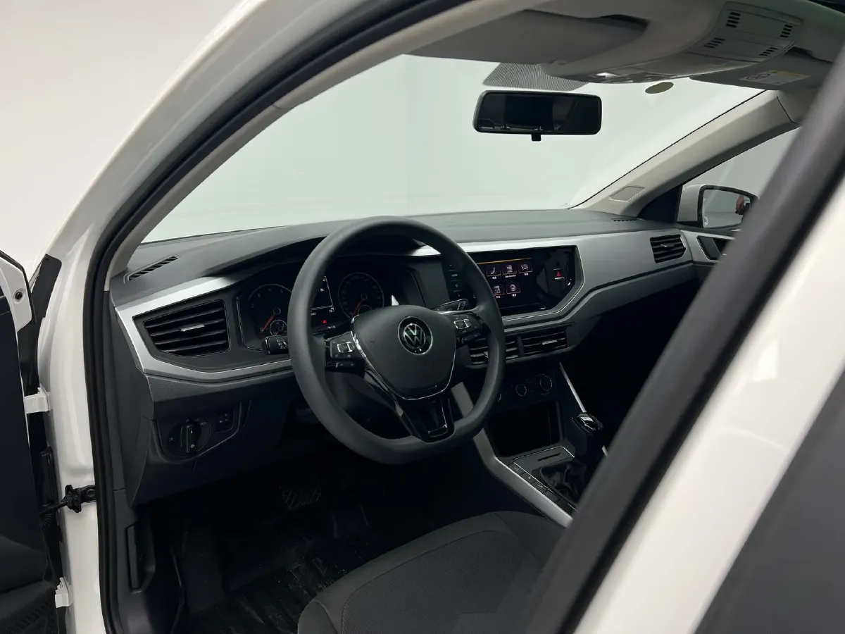 2021 Bestune T55 1.5T 169HP L4 7DCT,autocango,china used car exporter,china ev exporter,chinese used car exporter,chinese used ev exporter