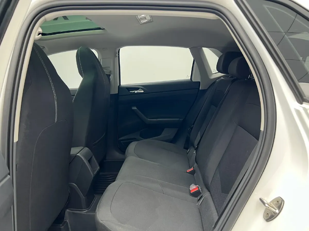 2021 Bestune T55 1.5T 169HP L4 7DCT,autocango,china used car exporter,china ev exporter,chinese used car exporter,chinese used ev exporter