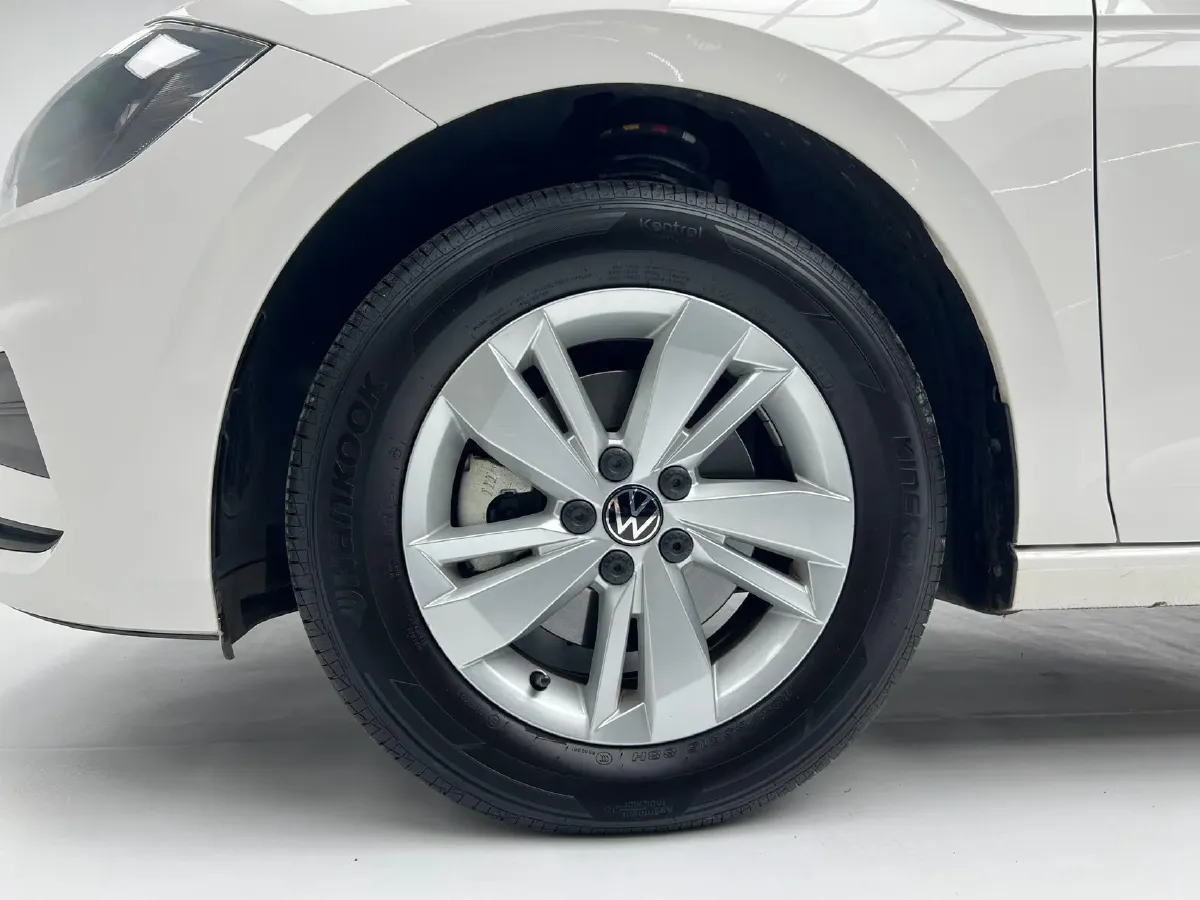 2021 Bestune T55 1.5T 169HP L4 7DCT,autocango,china used car exporter,china ev exporter,chinese used car exporter,chinese used ev exporter