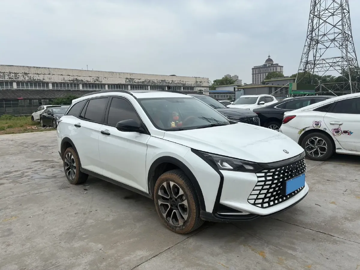 2023 DongFeng Aeolus YiXuan GS 1.5T 197HP L4 6DCT,autocango,china used car exporter,china ev exporter,chinese used car exporter,chinese used ev exporter