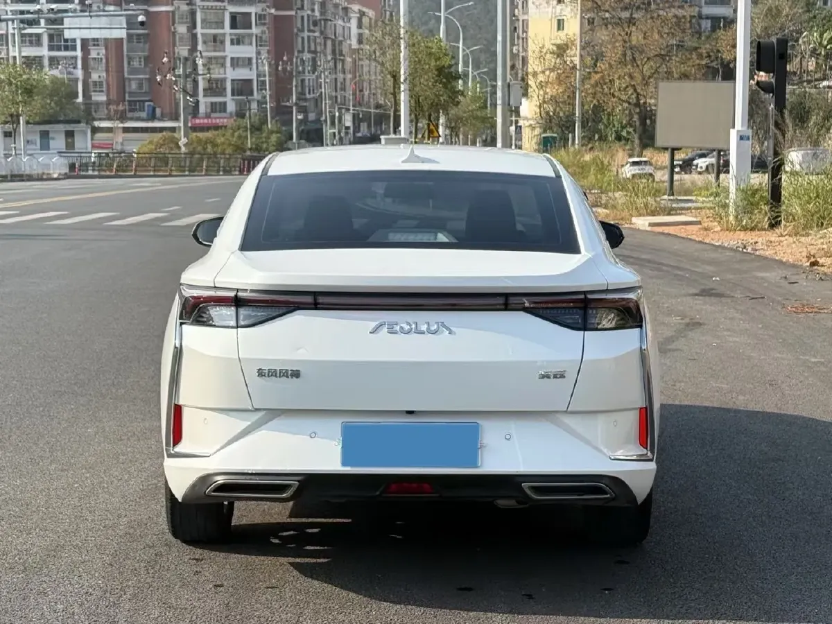 2021 DongFeng Aeolus YiXuan 1.5T 150HP L4 6DCT,autocango,china used car exporter,china ev exporter,chinese used car exporter,chinese used ev exporter