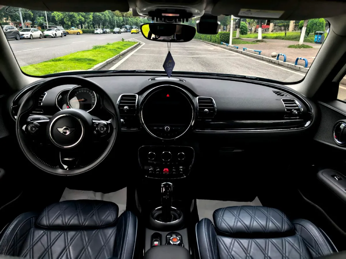 2019 MINI CLUBMAN 1.5T 136HP L3 7DCT,autocango,china used car exporter,china ev exporter,chinese used car exporter,chinese used ev exporter