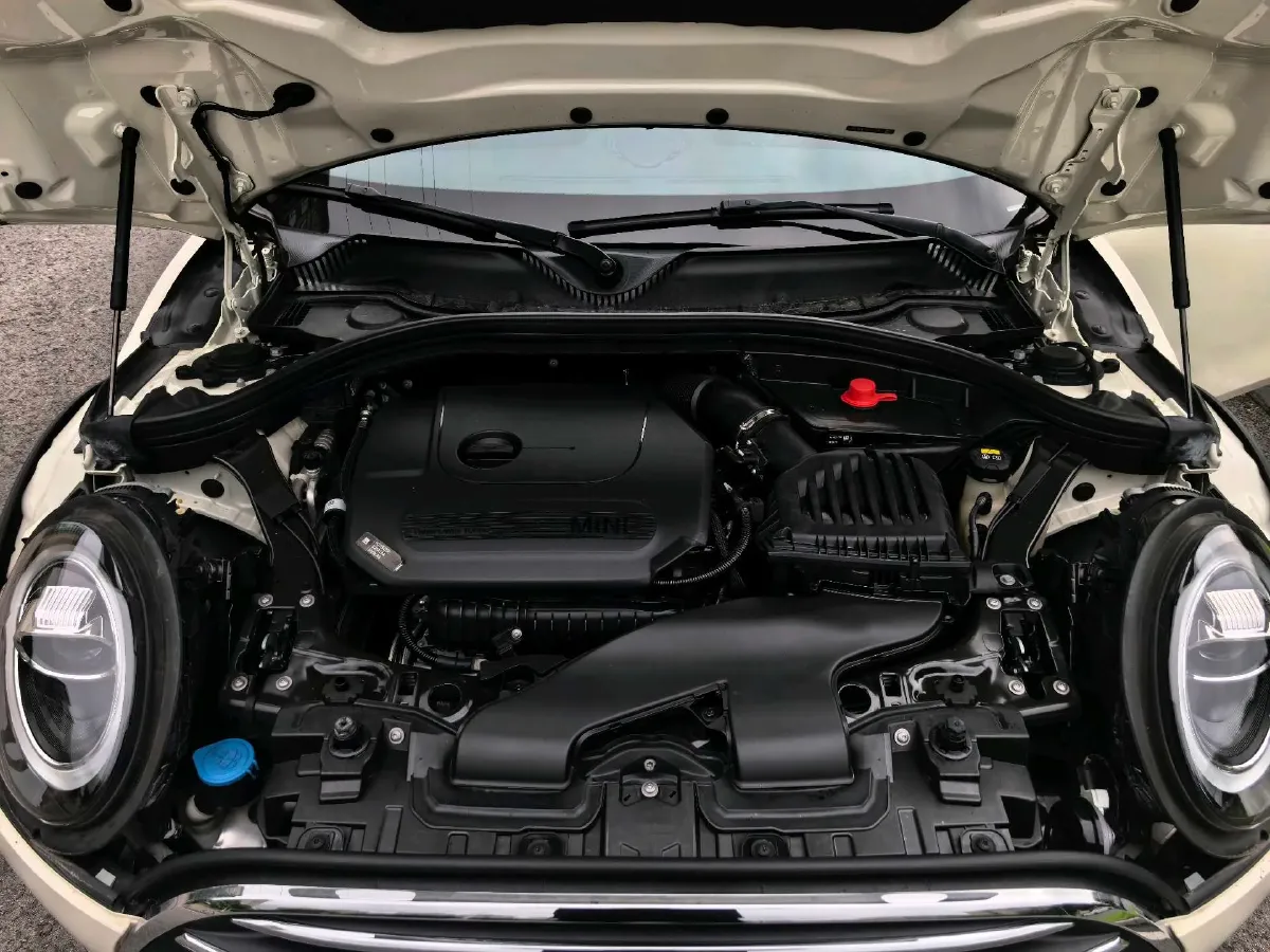 2019 MINI CLUBMAN 1.5T 136HP L3 7DCT,autocango,china used car exporter,china ev exporter,chinese used car exporter,chinese used ev exporter