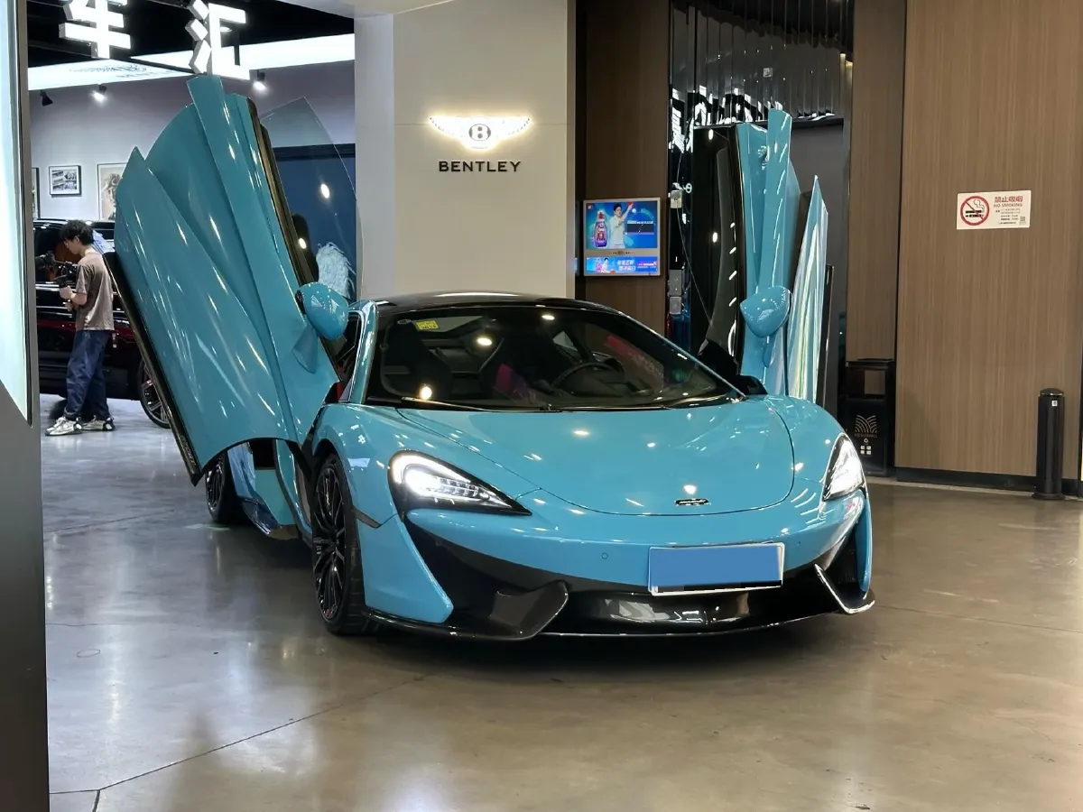 2015 McLaren 570 3.8T 570HP V8 7DCT,autocango,china used car exporter,china ev exporter,chinese used car exporter,chinese used ev exporter