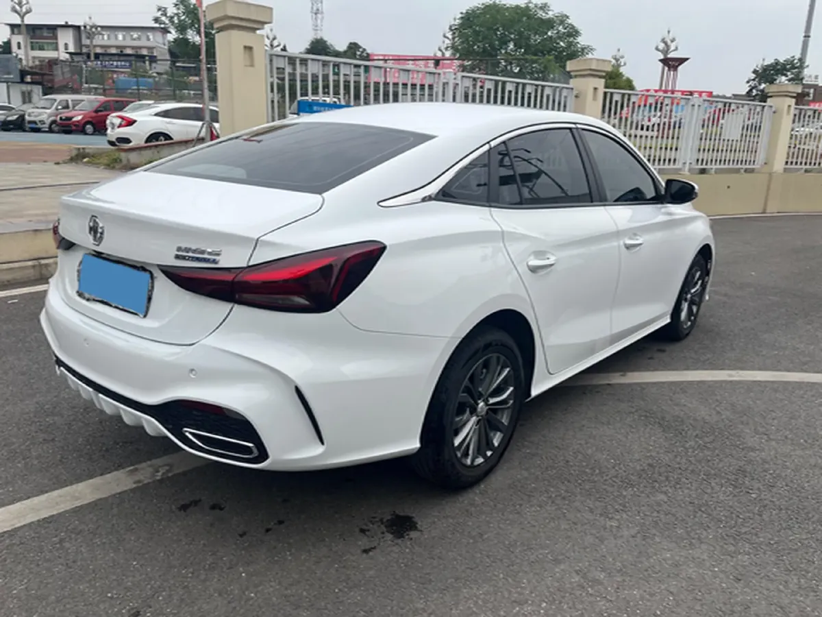 2025 MG 5 1.5T 181HP L4 7DCT,autocango,china used car exporter,china ev exporter,chinese used car exporter,chinese used ev exporter