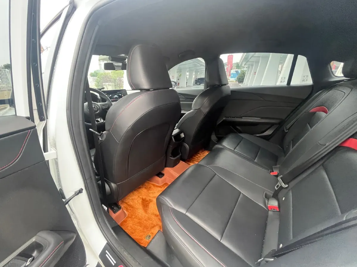 2025 MG 5 1.5T 181HP L4 7DCT,autocango,china used car exporter,china ev exporter,chinese used car exporter,chinese used ev exporter