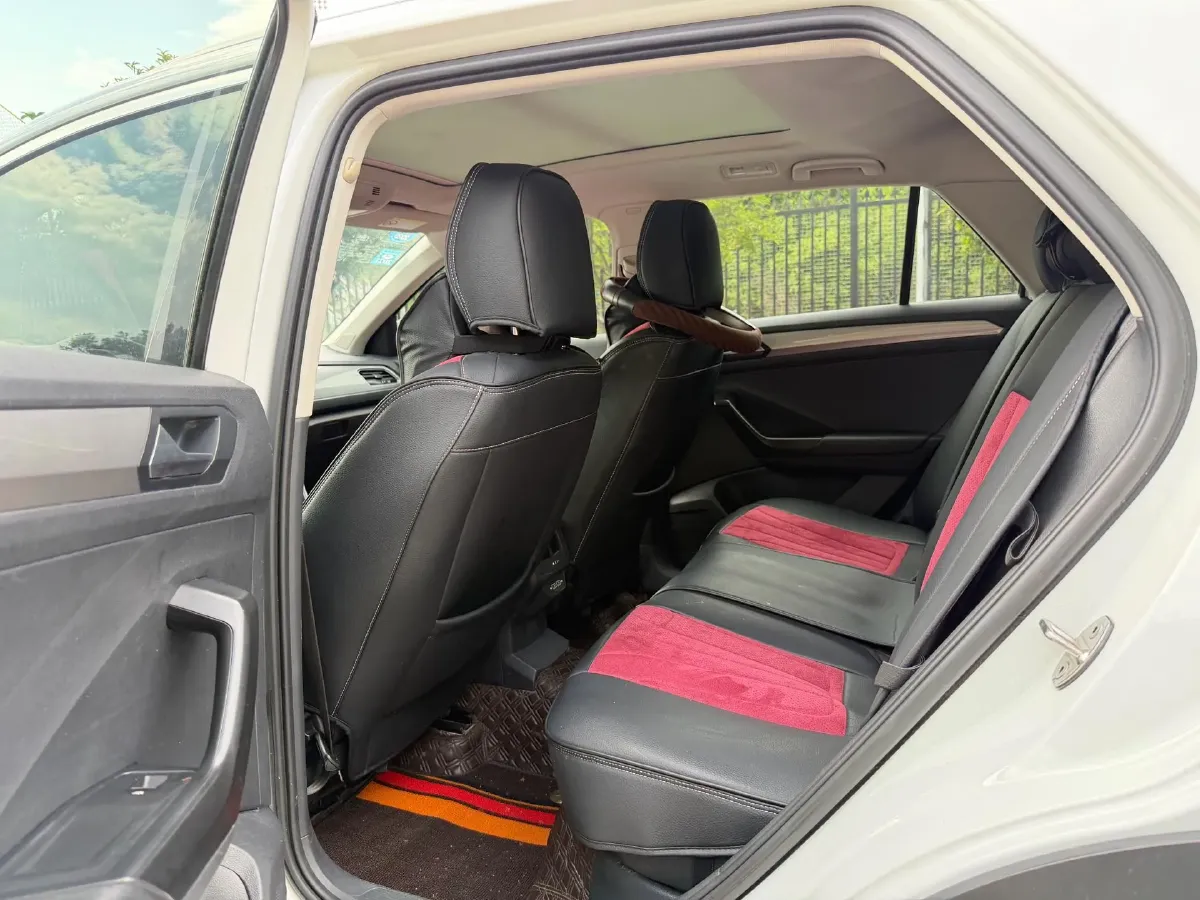 2018 Borgward BX5 1.8T 190HP L4 6AT,autocango,china used car exporter,china ev exporter,chinese used car exporter,chinese used ev exporter