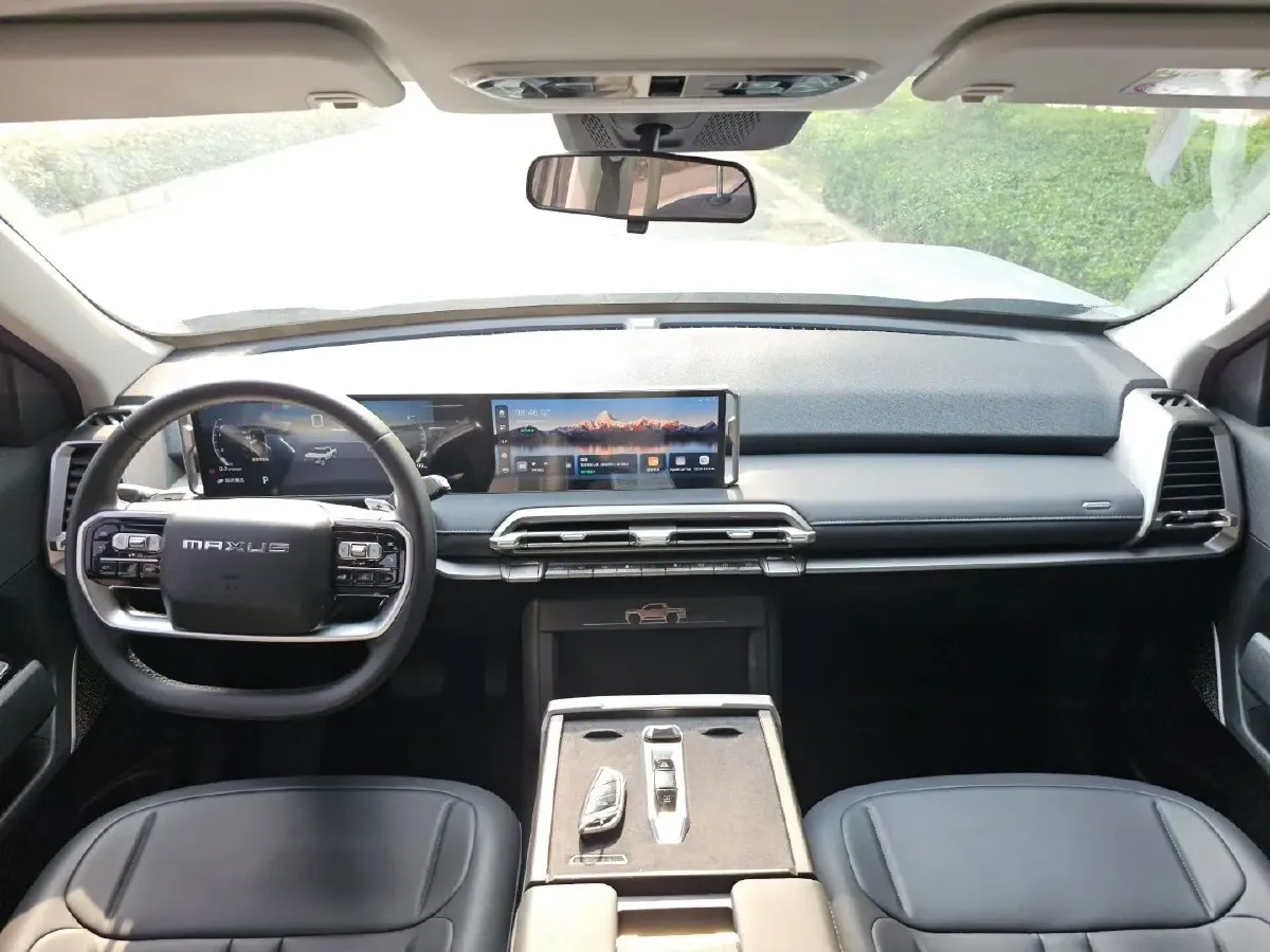 2025 MAXUS InterstellarX 2.5T 224HP L4 8AT,autocango,china used car exporter,china ev exporter,chinese used car exporter,chinese used ev exporter