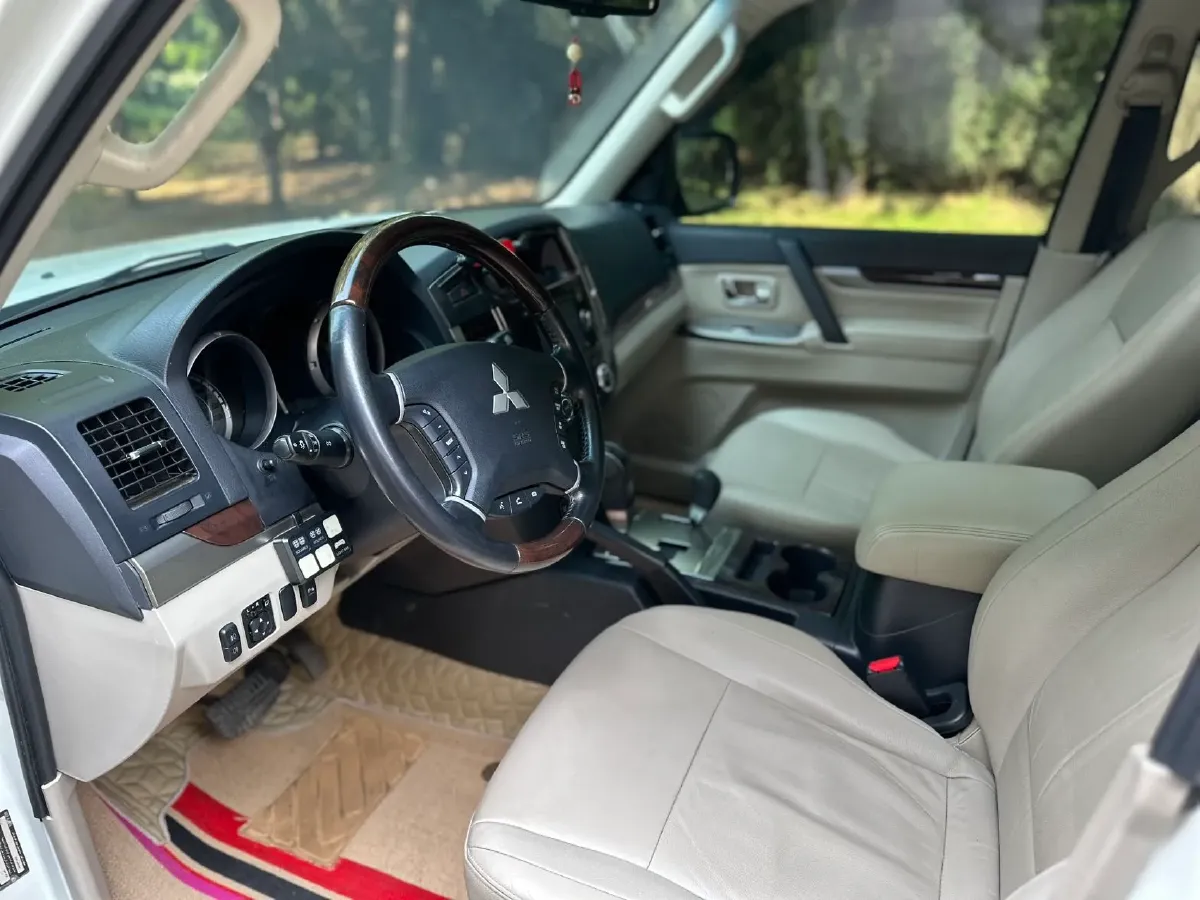 2017 Honda Jade 1.8L 141HP L4 5AT,autocango,china used car exporter,china ev exporter,chinese used car exporter,chinese used ev exporter