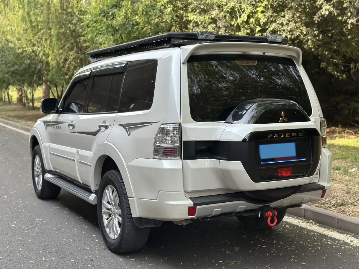 2017 Honda Jade 1.8L 141HP L4 5AT,autocango,china used car exporter,china ev exporter,chinese used car exporter,chinese used ev exporter