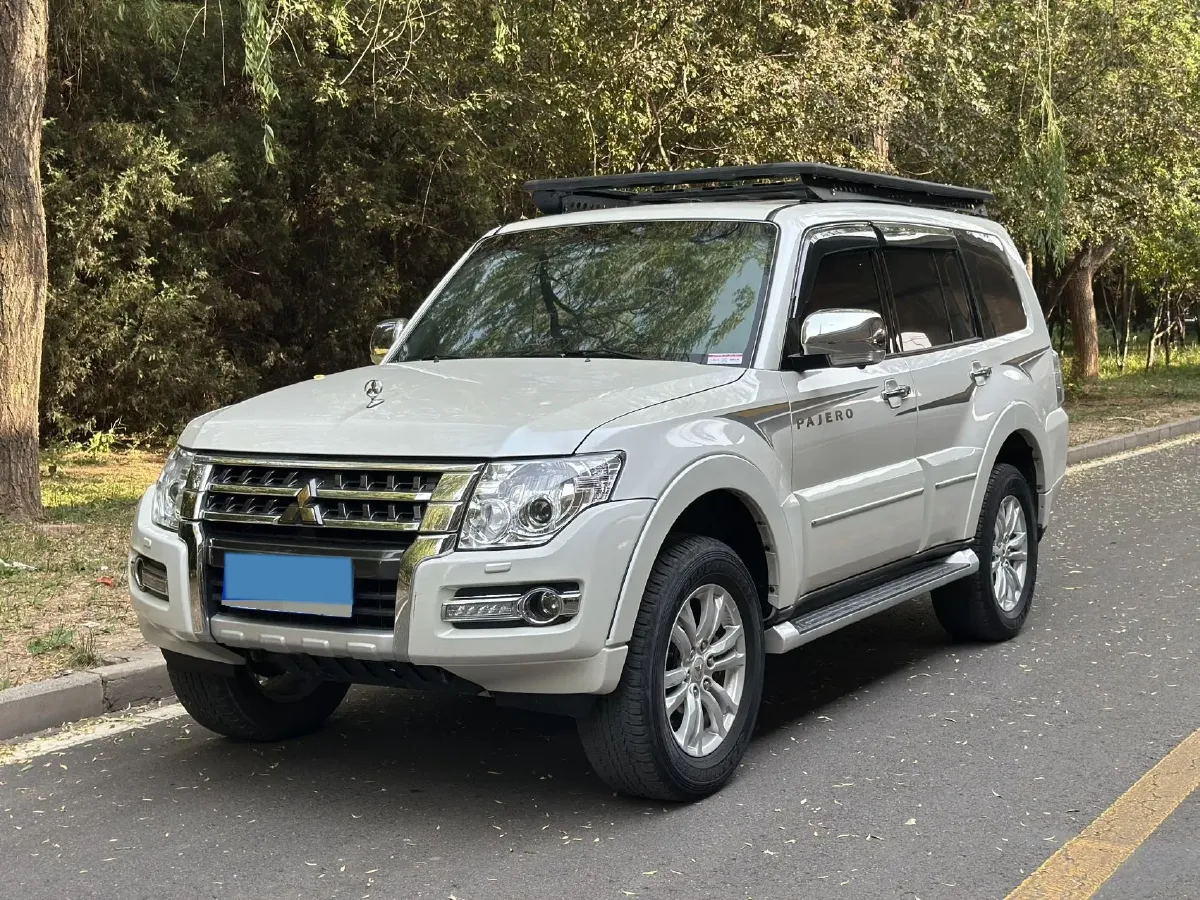 2017 Honda Jade 1.8L 141HP L4 5AT,autocango,china used car exporter,china ev exporter,chinese used car exporter,chinese used ev exporter