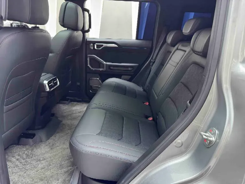 2023 Skoda Kodiak 2.0T 186HP L4 7DCT,autocango,china used car exporter,china ev exporter,chinese used car exporter,chinese used ev exporter