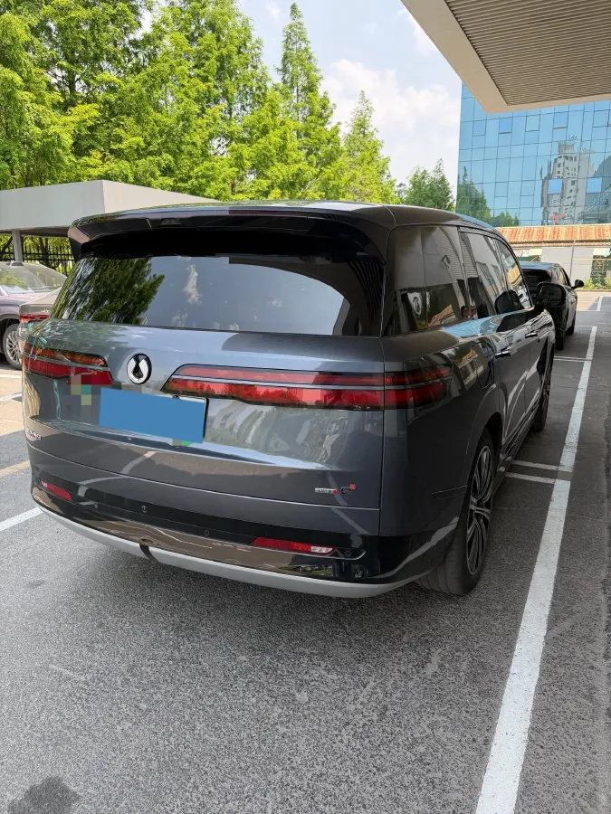 2026 Denza DenzaN9 2.0T 207HP L4 E-CVT PHEV,autocango,china used car exporter,china ev exporter,chinese used car exporter,chinese used ev exporter