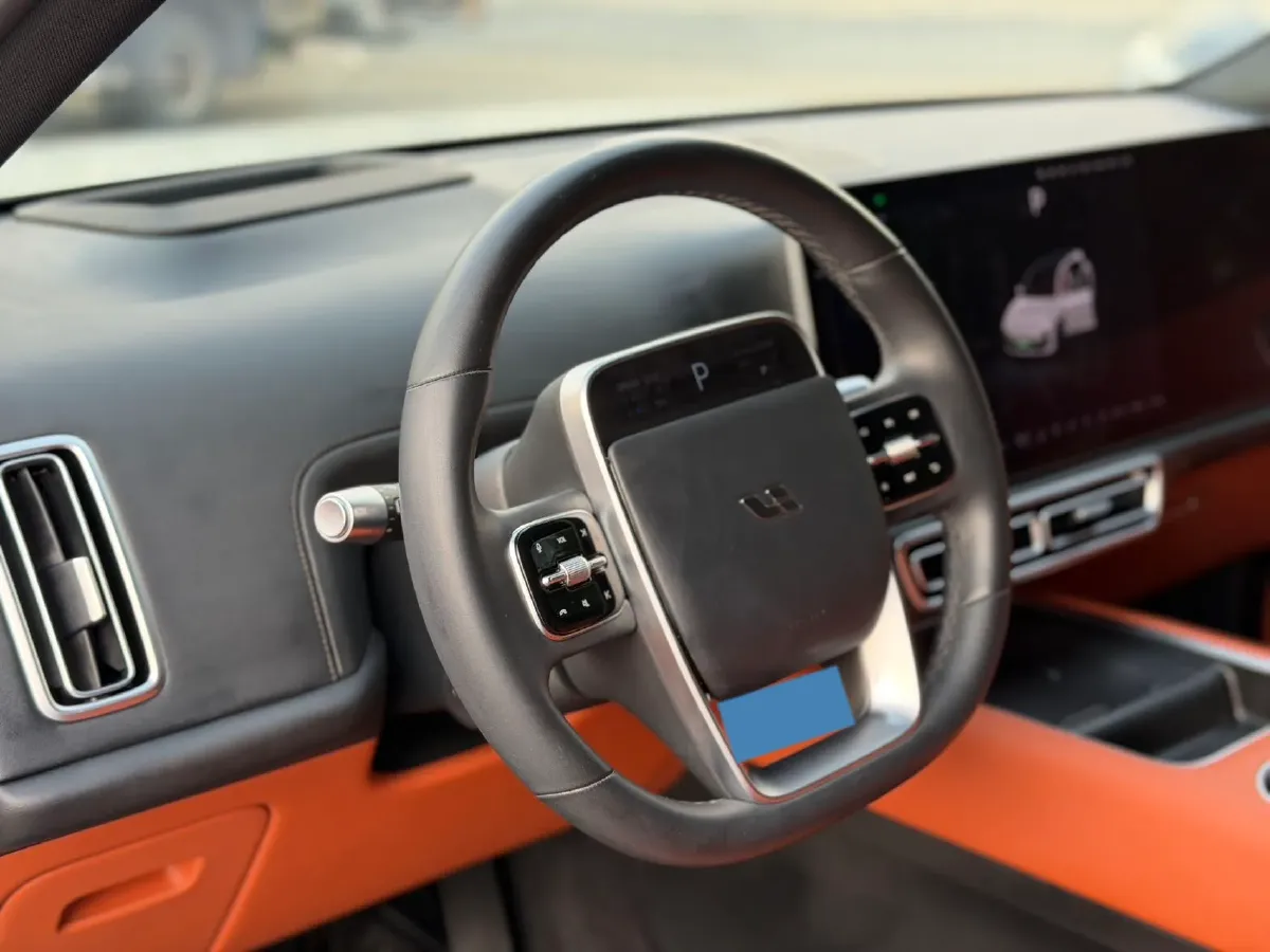 2023 Li L7 Range Extended 154HP REEV 40.9KWH,autocango,china used car exporter,china ev exporter,chinese used car exporter,chinese used ev exporter