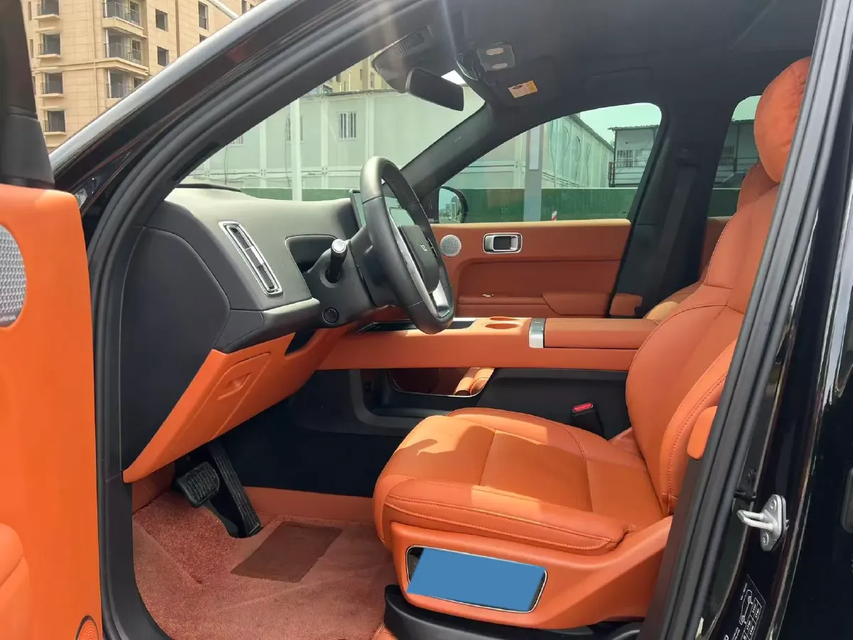 2024 Li L8 Range Extended 154HP REEV 52.3KWH,autocango,china used car exporter,china ev exporter,chinese used car exporter,chinese used ev exporter