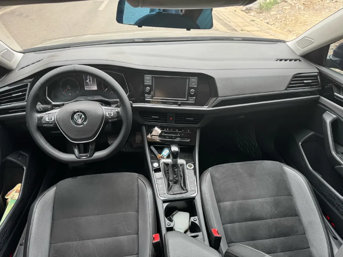2019 Luxgen Grand 7 MPV 2.0T 188HP L4 6AT,autocango,china used car exporter,china ev exporter,chinese used car exporter,chinese used ev exporter