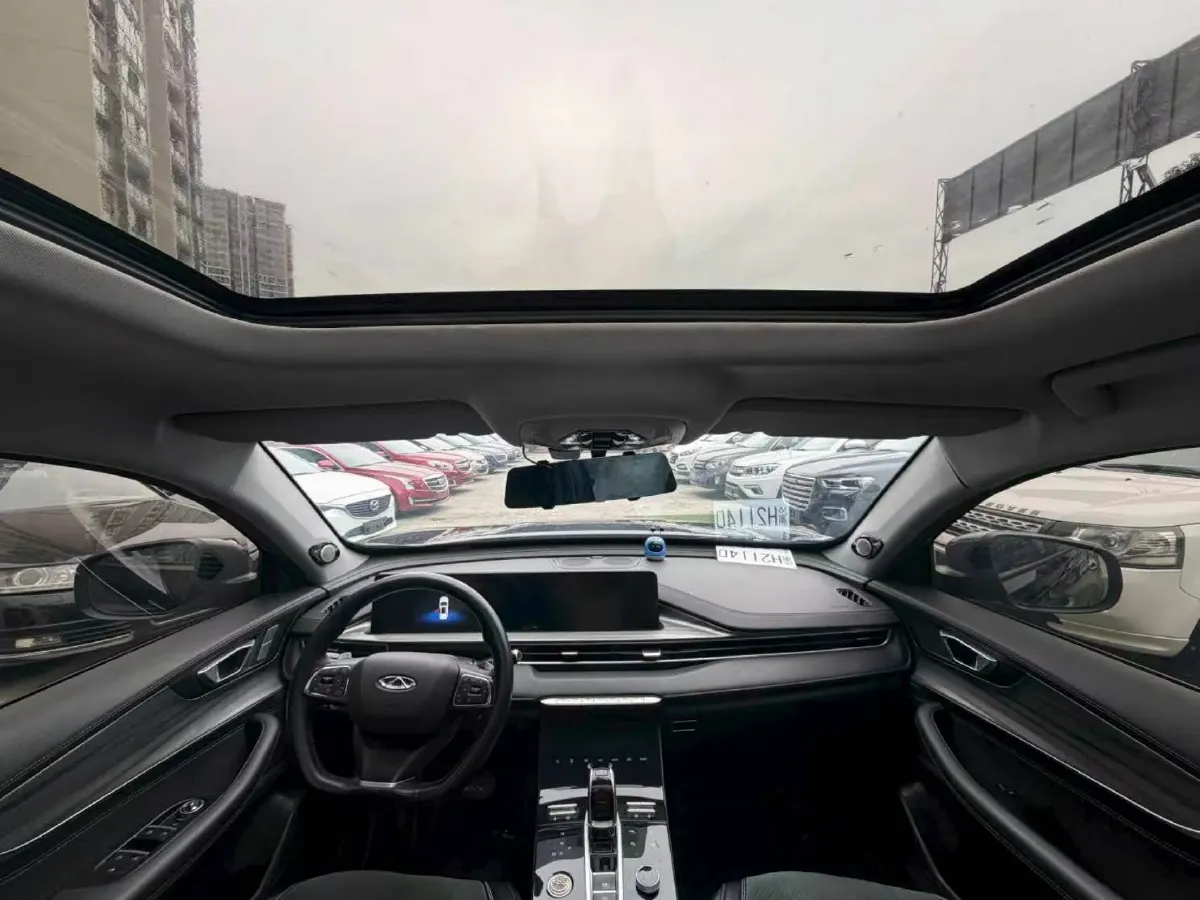 2022 Chery Tiggo 8 Plus 1.6T 197HP L4 7DCT,autocango,china used car exporter,china ev exporter,chinese used car exporter,chinese used ev exporter
