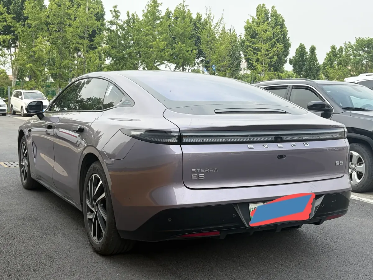 2025 Exceed Sterra ES REEV 156HP REEV 34.7KWH,autocango,china used car exporter,china ev exporter,chinese used car exporter,chinese used ev exporter