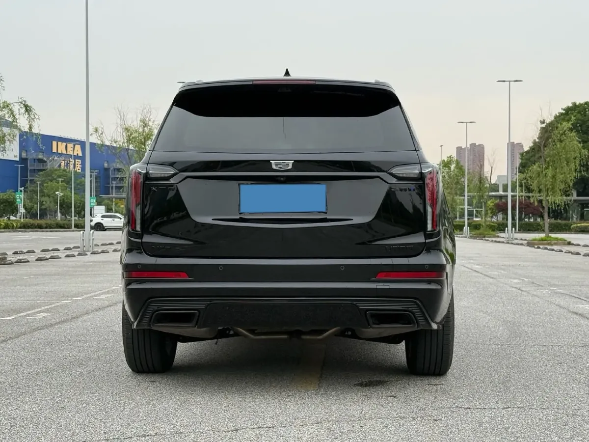 2025 Cadillac XT6 2.0T 237HP L4 9AT,autocango,china used car exporter,china ev exporter,chinese used car exporter,chinese used ev exporter