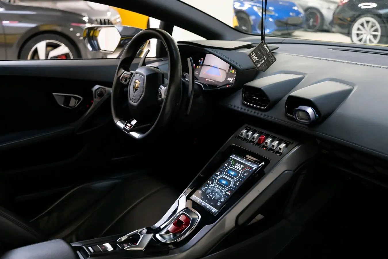 2016 Lamborghini Huracán 5.2L 580HP V10 7DCT,autocango,china used car exporter,china ev exporter,chinese used car exporter,chinese used ev exporter