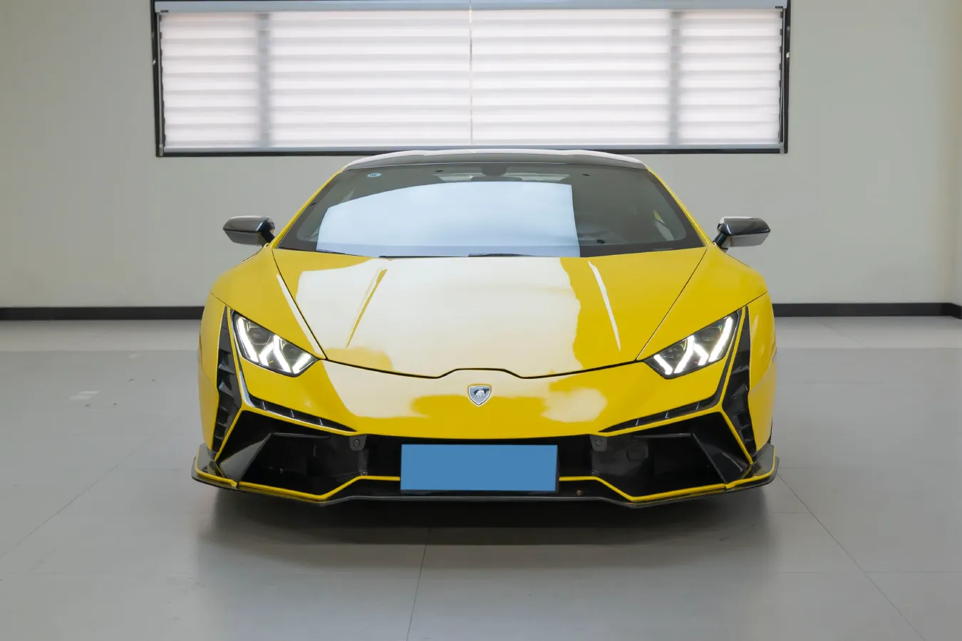 2016 Lamborghini Huracán 5.2L 580HP V10 7DCT,autocango,china used car exporter,china ev exporter,chinese used car exporter,chinese used ev exporter