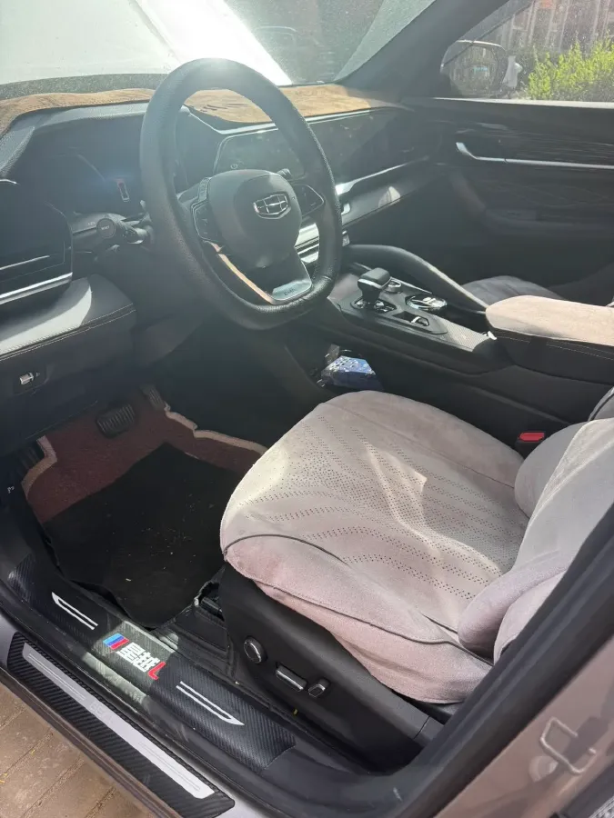 2024 Geely Monjaro 2.0T 238HP L4 8AT,autocango,china used car exporter,china ev exporter,chinese used car exporter,chinese used ev exporter