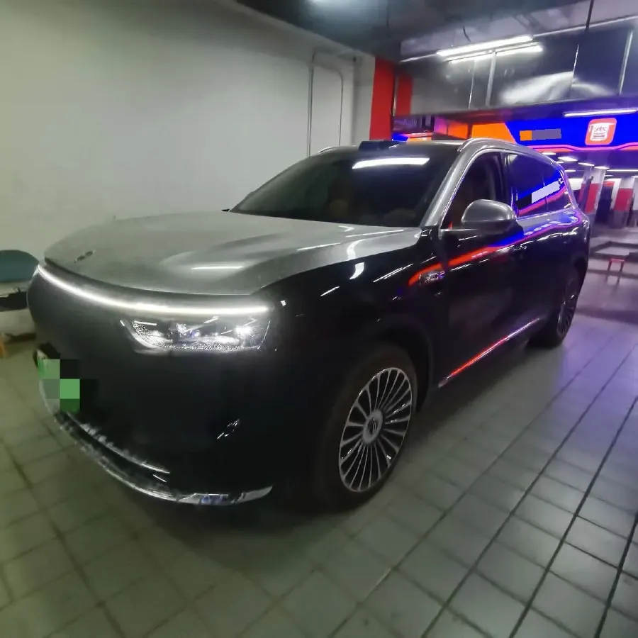 2025 AITO AITO M8 REEV 160HP REEV 53.4KWH,autocango,china used car exporter,china ev exporter,chinese used car exporter,chinese used ev exporter