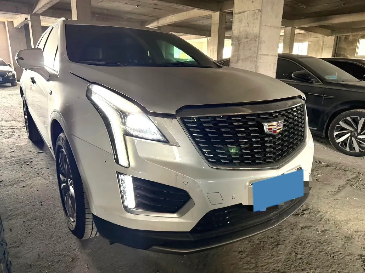 2023 Cadillac XT5 2.0T 237HP L4 9AT,autocango,china used car exporter,china ev exporter,chinese used car exporter,chinese used ev exporter