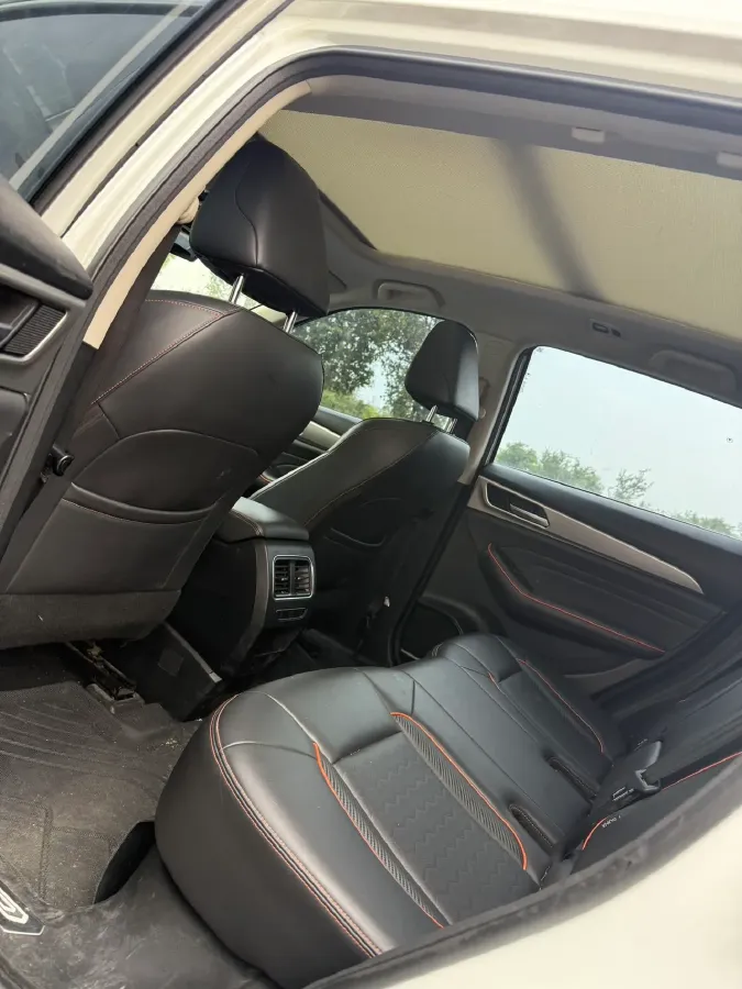 2020 Haval F7 1.5T 169HP L4 7DCT,autocango,china used car exporter,china ev exporter,chinese used car exporter,chinese used ev exporter