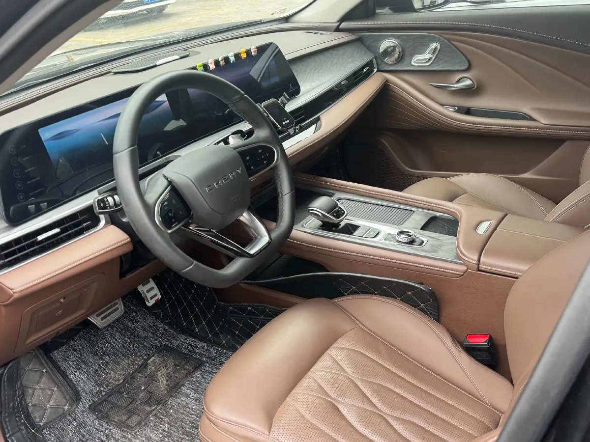 2024 Chery Arrizo 8 2.0T 254HP L4 7DCT,autocango,china used car exporter,china ev exporter,chinese used car exporter,chinese used ev exporter