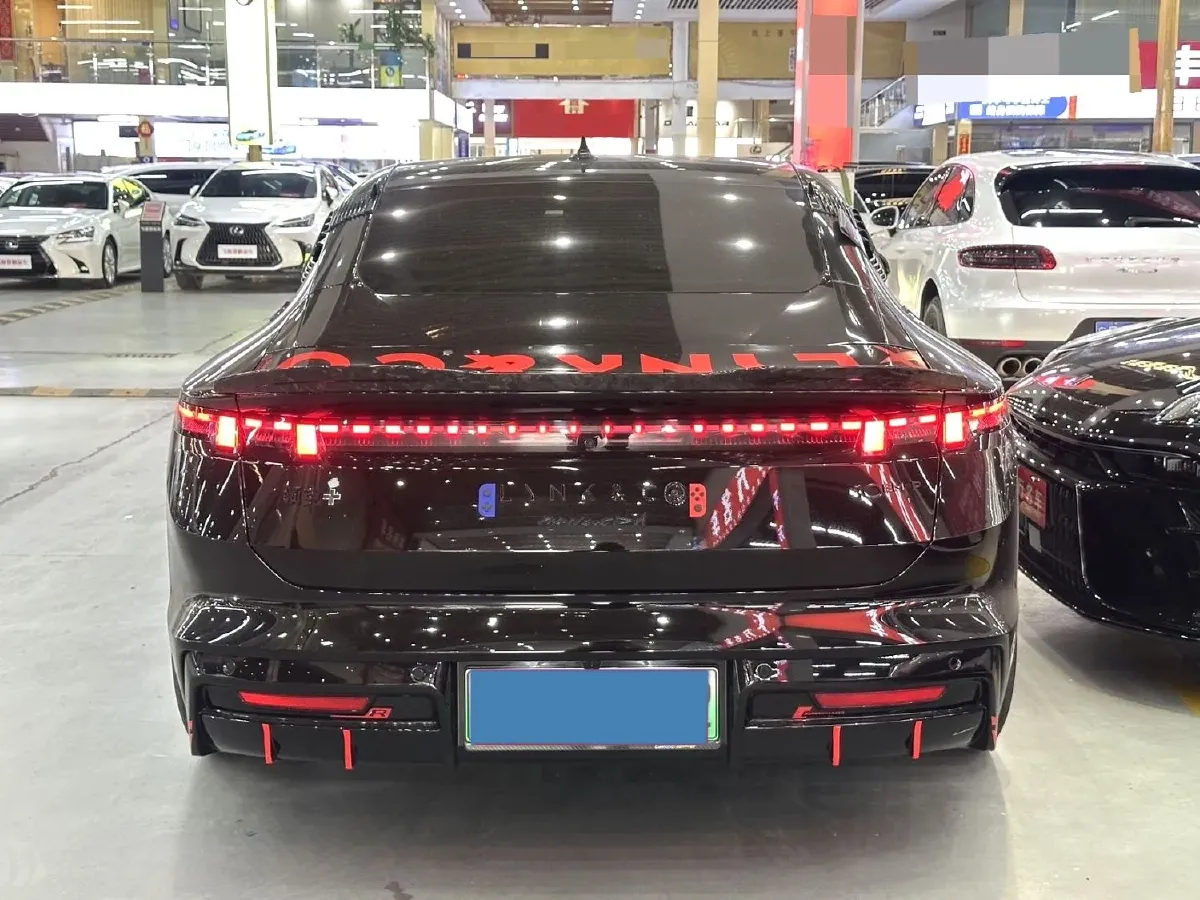 2025 LYNK&CO 10 EM-P 1.5T 163HP L4 3DHT PHEV,autocango,china used car exporter,china ev exporter,chinese used car exporter,chinese used ev exporter