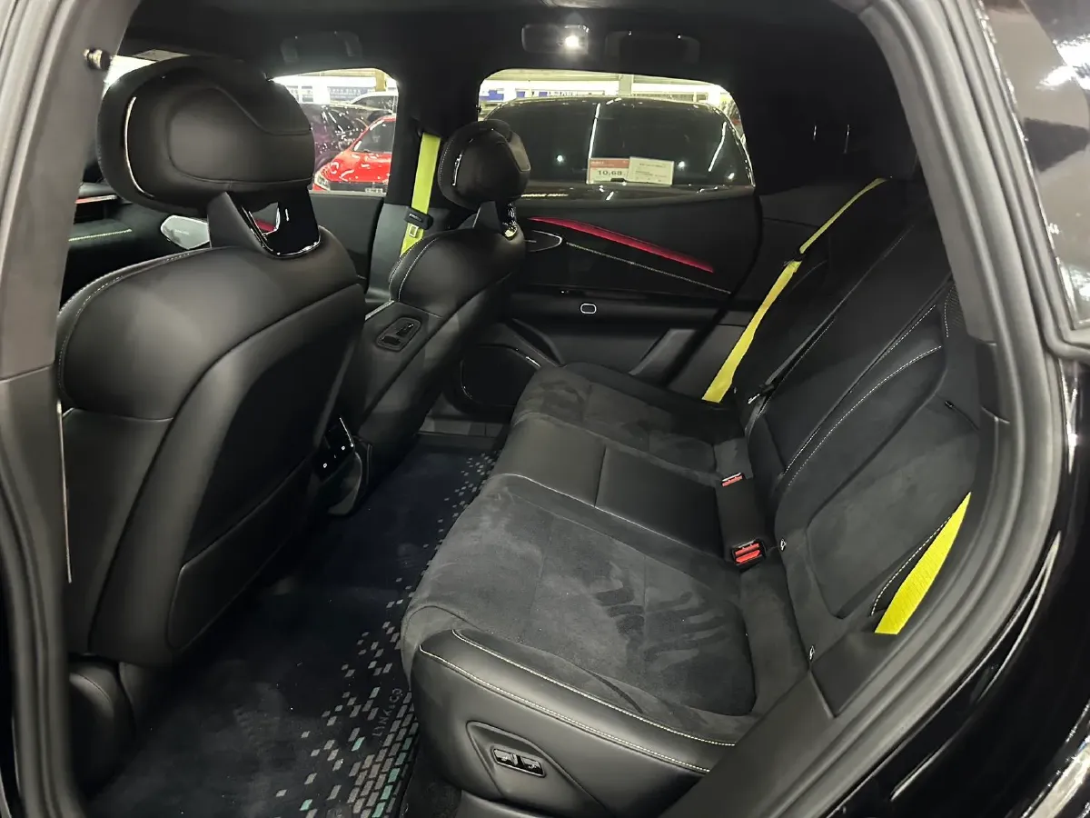 2025 LYNK&CO 10 EM-P 1.5T 163HP L4 3DHT PHEV,autocango,china used car exporter,china ev exporter,chinese used car exporter,chinese used ev exporter