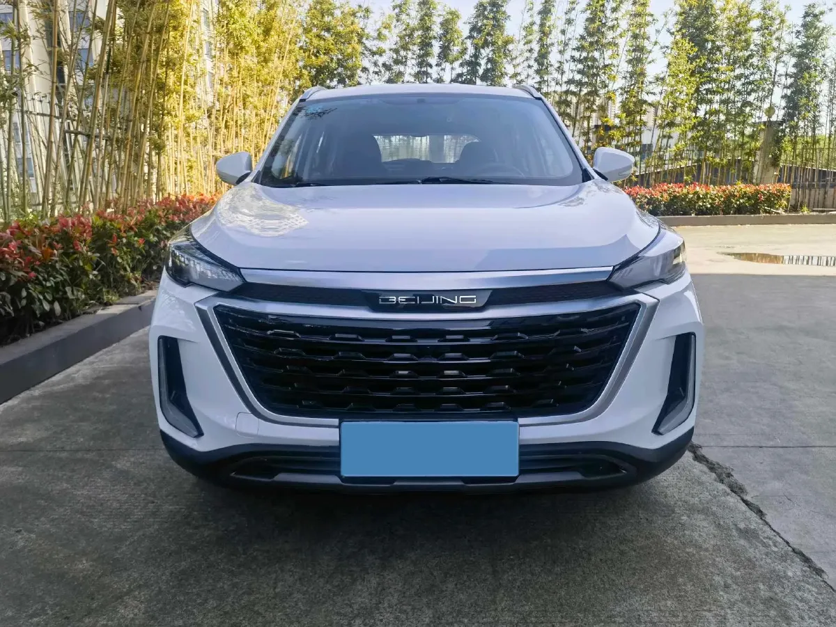 2019 BeiJing Auto X3 1.5T 150HP L4 6MT,autocango,china used car exporter,china ev exporter,chinese used car exporter,chinese used ev exporter