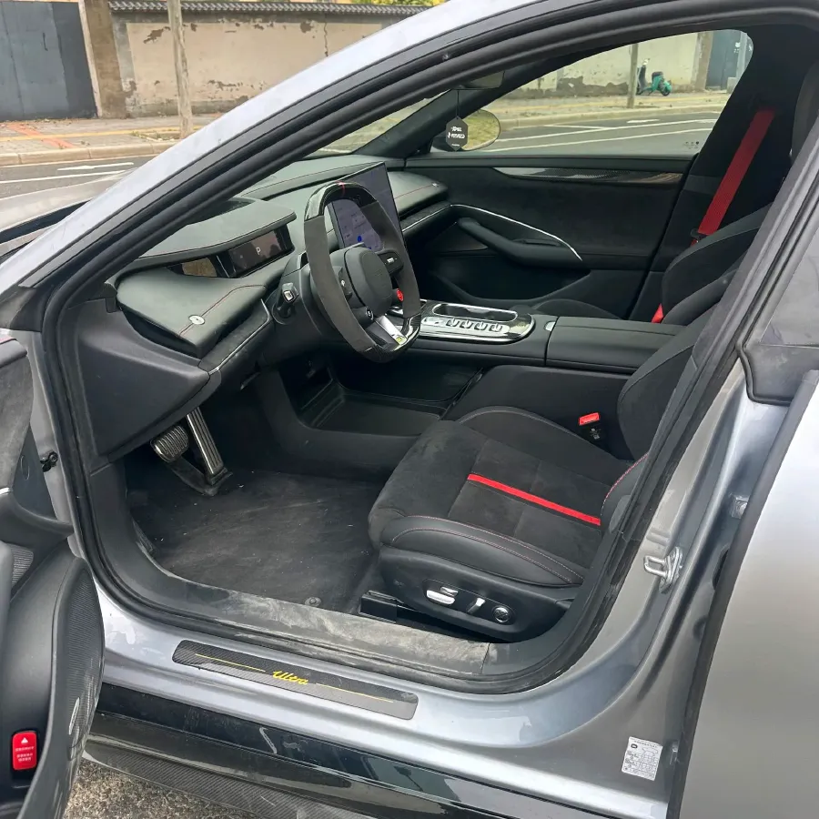 2025 MI SU7 Ultra BEV 93.7KWH,autocango,china used car exporter,china ev exporter,chinese used car exporter,chinese used ev exporter