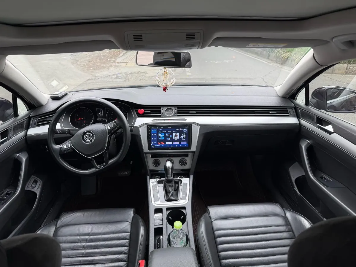 2019 Citroen C6 1.6T 170HP L4 6AT,autocango,china used car exporter,china ev exporter,chinese used car exporter,chinese used ev exporter