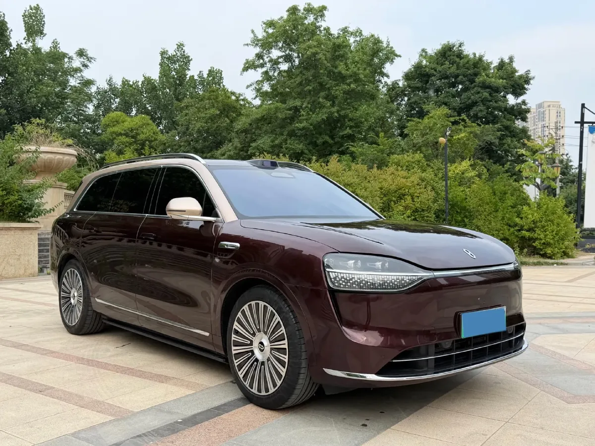 2025 AITO AITO M9 REEV 160HP REEV 52KWH,autocango,china used car exporter,china ev exporter,chinese used car exporter,chinese used ev exporter