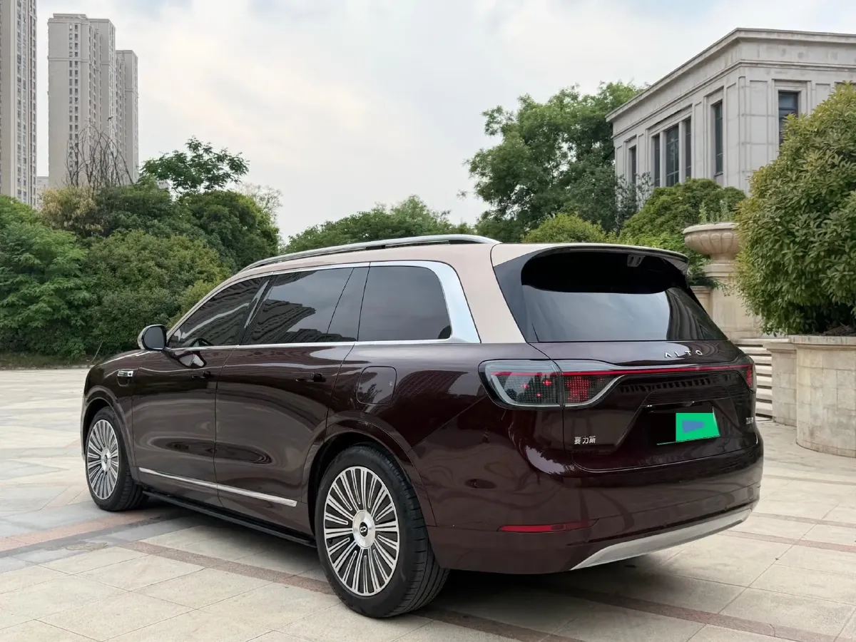 2025 AITO AITO M9 REEV 160HP REEV 52KWH,autocango,china used car exporter,china ev exporter,chinese used car exporter,chinese used ev exporter