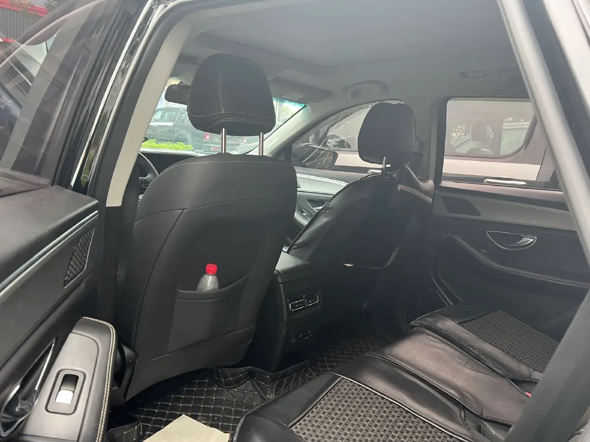 2023 Jetour X90 Plus 1.5T 156HP L4 6MT,autocango,china used car exporter,china ev exporter,chinese used car exporter,chinese used ev exporter